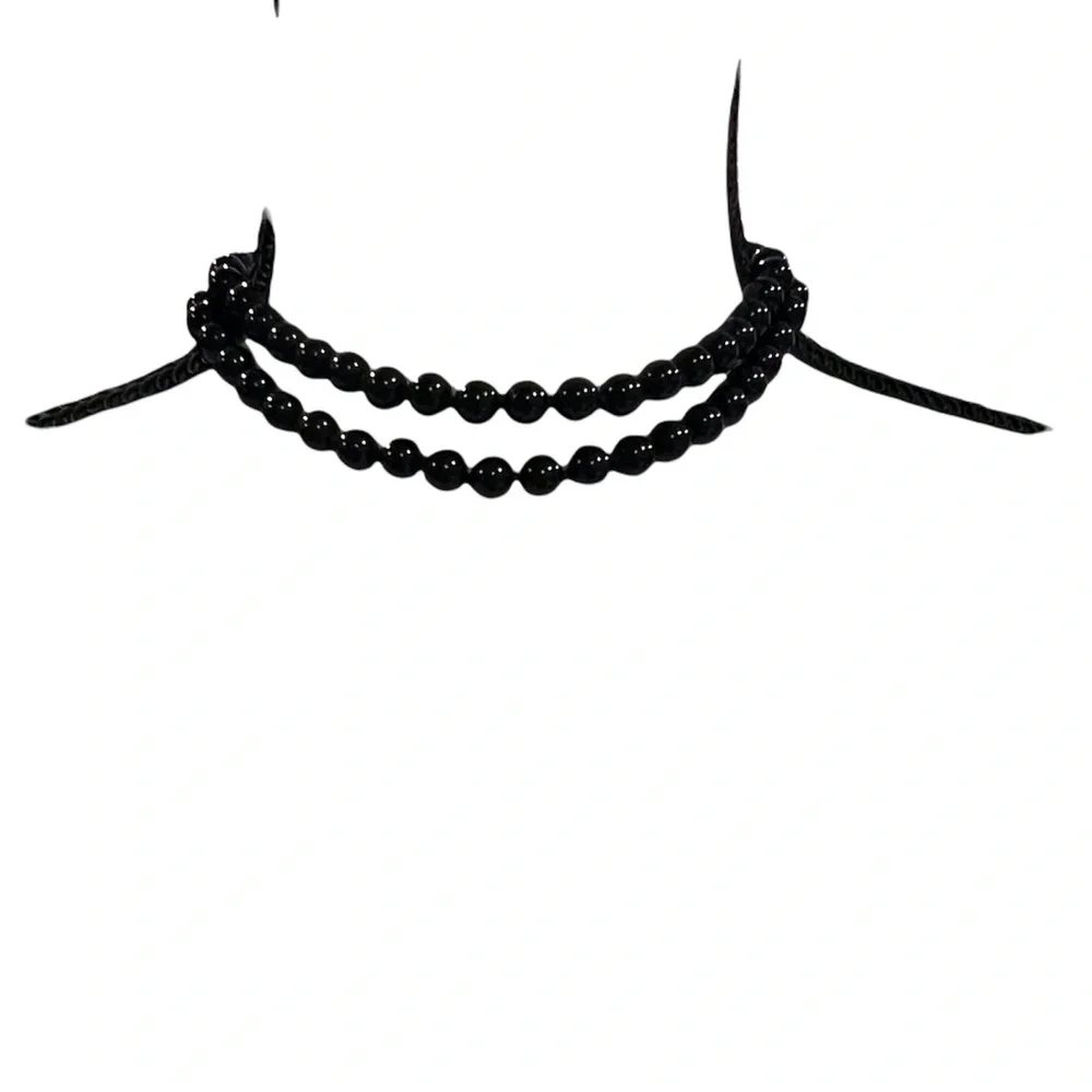 VINTAGE PREMIER DESIGNS CROWN BLACK BEAD NECKLACE WITH GOLD TONE CLASP - 29